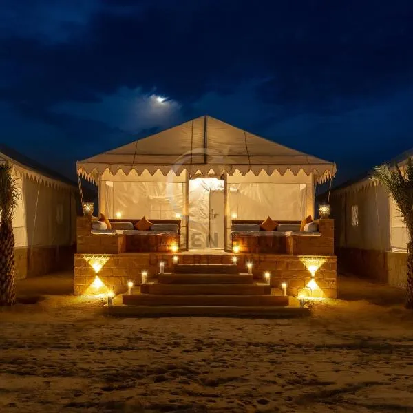 Golden Star Desert Camp, מלון בChhilro