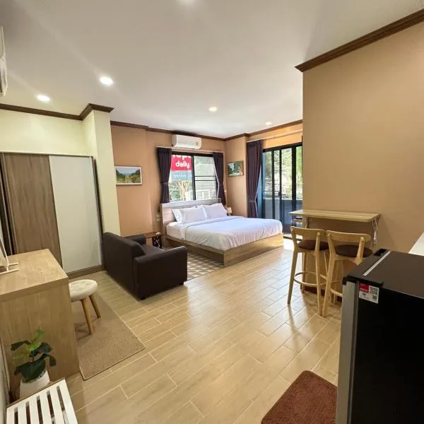 Kata Noi Place, hotel a Kata Beach