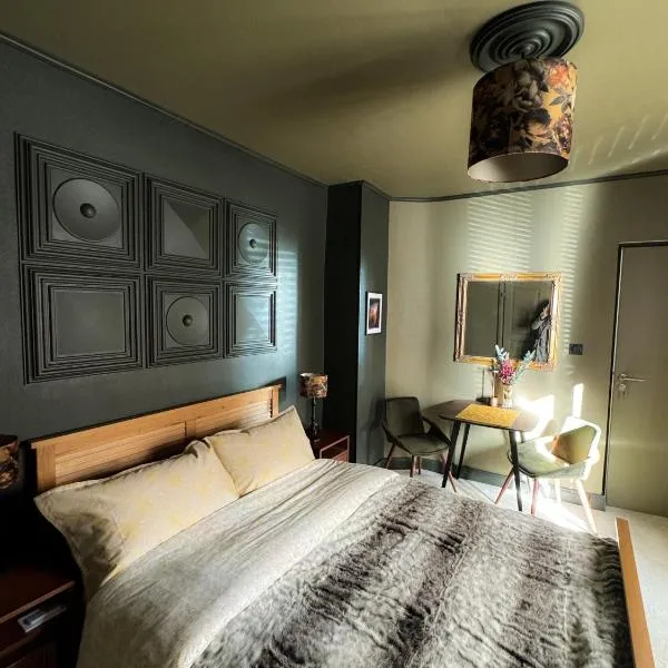 La Chambre des Trois Églises, hotel v destinaci Riquewihr