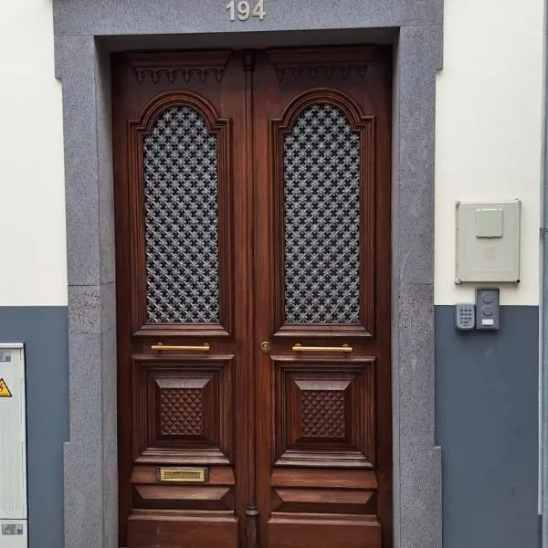Theo's City House, hotelli Funchalissa