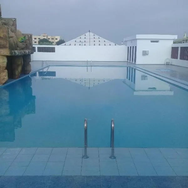 Camping Hôtel Briech & Spa, hotel in Briech
