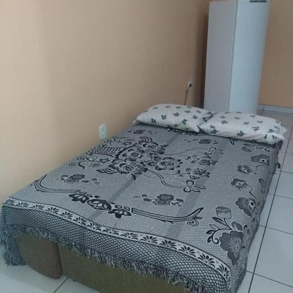 Kitnets Coroa Vermelha - Foto 2