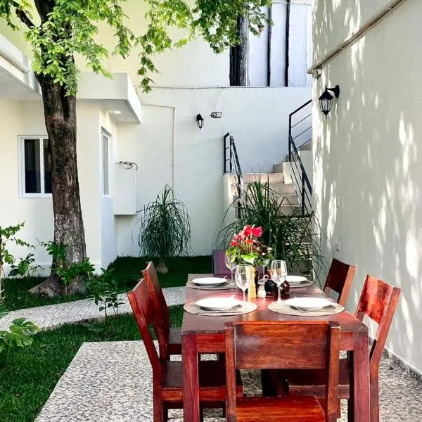 Casa Creunza de Mar – hotel w mieście Playa del Carmen