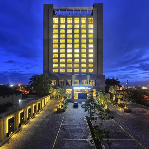 DoubleTree by Hilton-Pune Chinchwad: Pune şehrinde bir otel