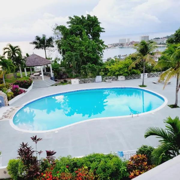 Blue Topaz, hotel v destinaci Ocho Rios