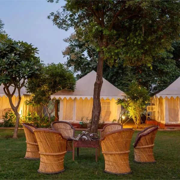 Ranthambore Tiger Resort, готель у місті Савай-Мадгопур