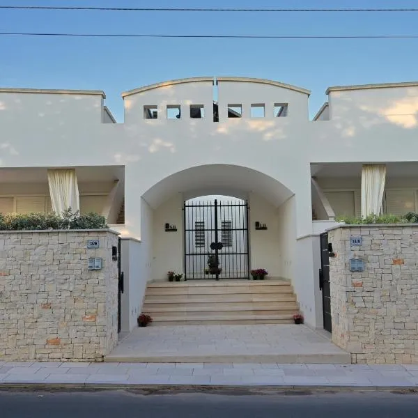 Altamarea Beach Experience Villetta SB, hótel í Marina di Pescoluse