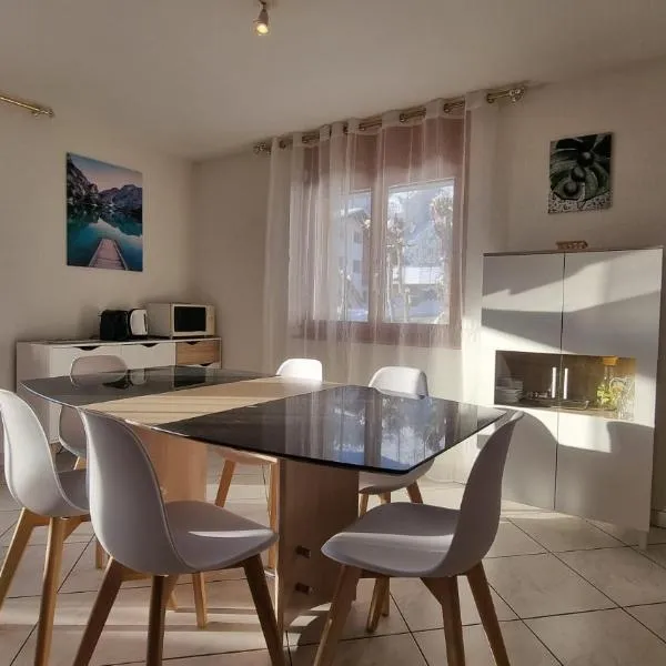 Le Cormier - Appartement 6 personnes, hotelli kohteessa Ovronnaz