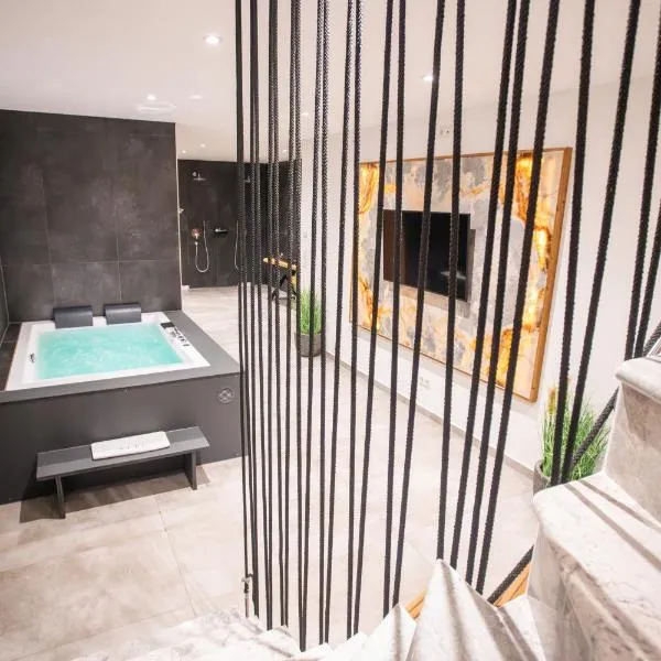 Private Spa & Garden Alpi mit Sauna und Whirlpool, hotel di Garmisch-Partenkirchen