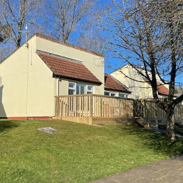 Frankie's Holiday Lodge, hotel v destinaci Gunnislake