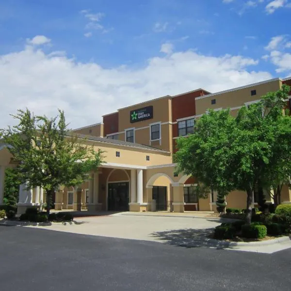 Extended Stay America Suites - Fayetteville - Cross Creek Mall, отель в городе Фейетвилл