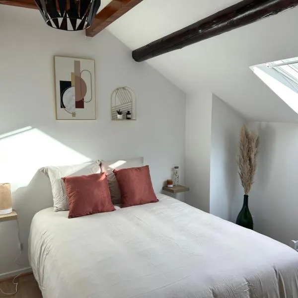 Le p'tit millésime - hypercentre、エペルネーのホテル