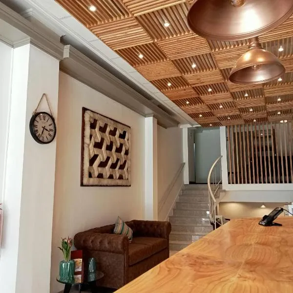 Hotel Gavina Express Arica, hotell i Arica