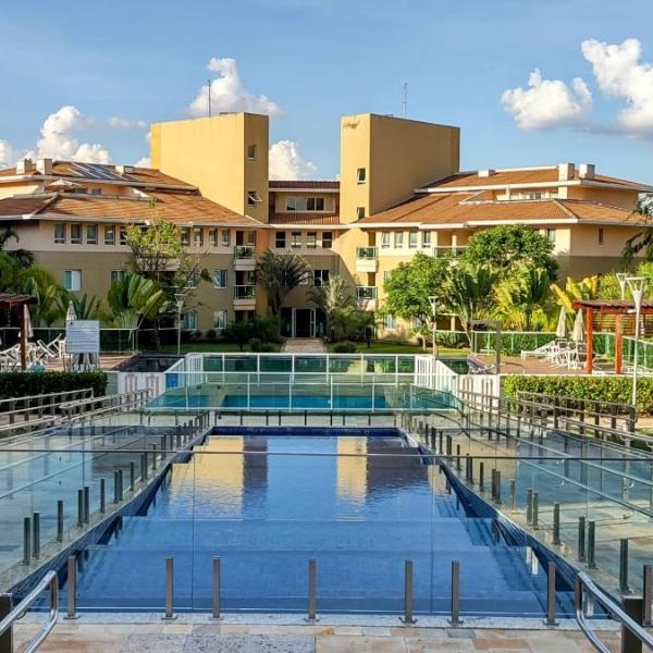 The Sun Resort - Super Apartamento de 2 quartos - 1 suíte e 1 reversível
