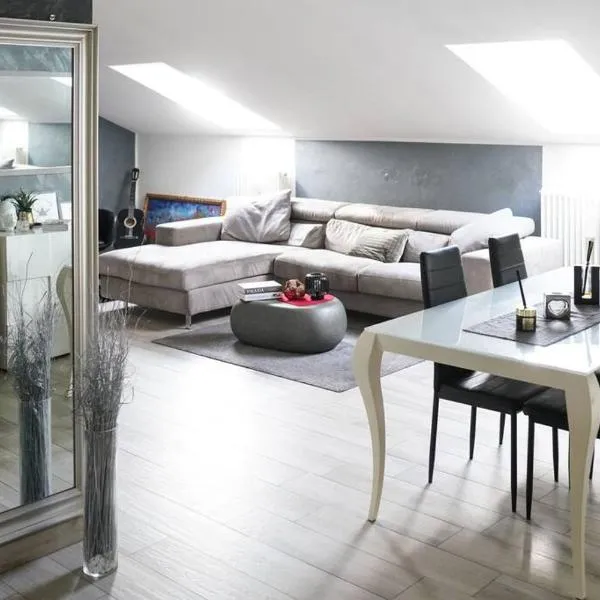 Zephyr B&B apartment, hotel in Novi Ligure