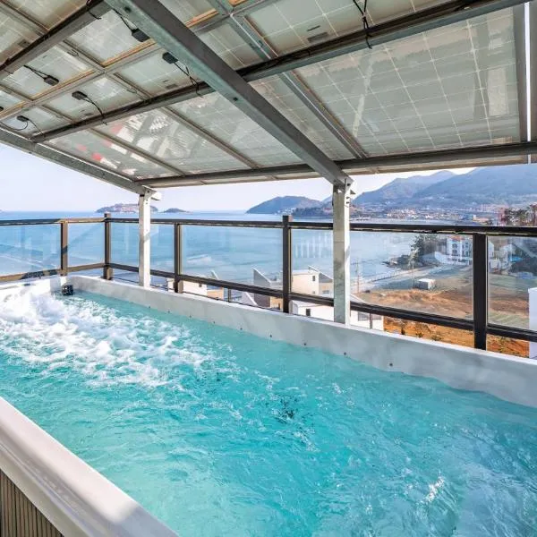 Geoje Highend Spa Pension, hotel v destinaci Kodže
