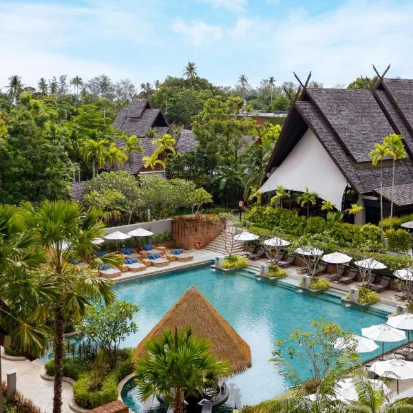 Avani Plus Mai Khao Phuket Suites, hotelli kohteessa Ban Han Pa To