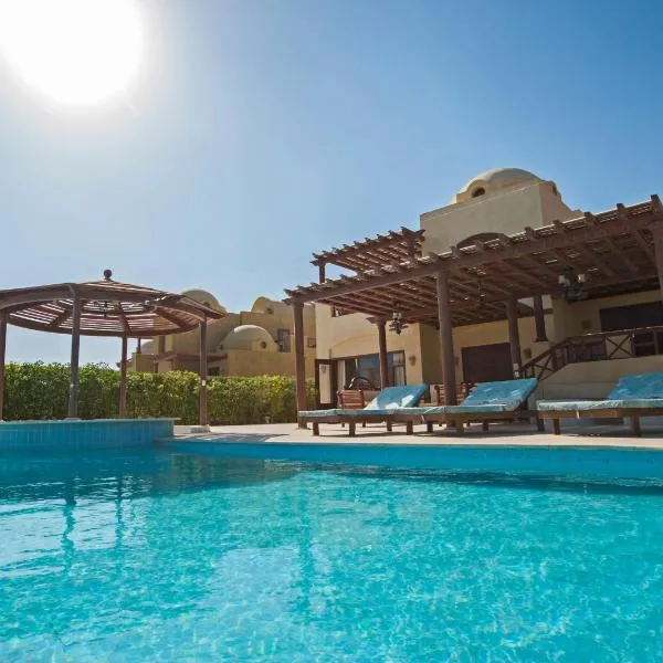 Rent El Gouna Lagoon Villa HEATED Private Pool BBQ, hotel in Hurghada