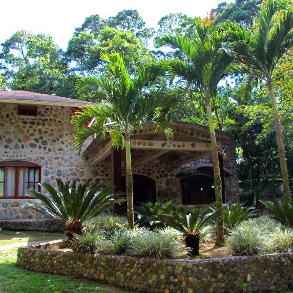 Casa Cangrejal B&B Hotel, hotel v destinaci La Ceiba
