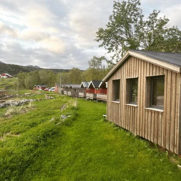 Base Camp Hamarøy, hotel v destinaci Sørkil