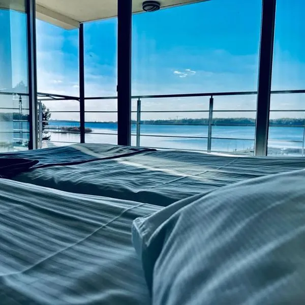 Marina Diana, hotel in Białobrzegi