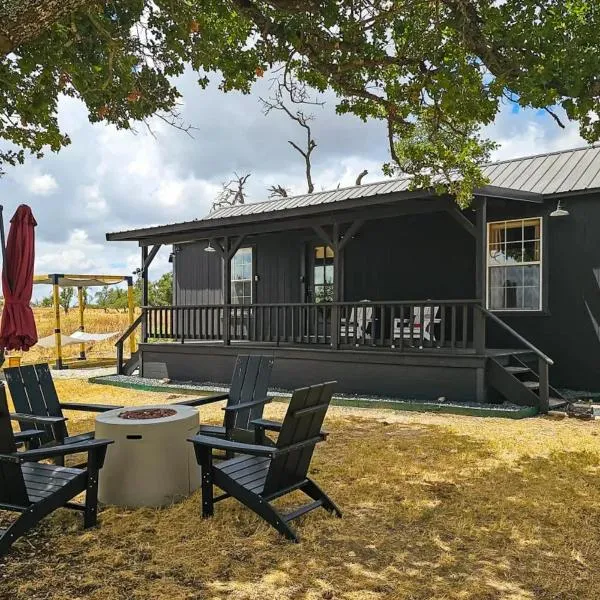 Doss-Spring Creek Cabin, hotell i Doss