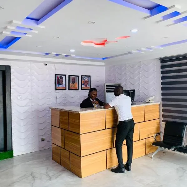 Owee Hotel Apartment and Suites, hotel i Lagos