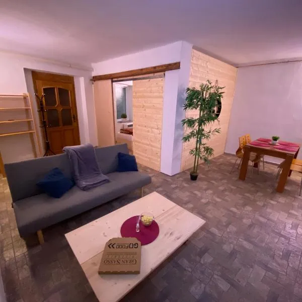 Apartmány u náměstí, hotel v destinaci Prachatice
