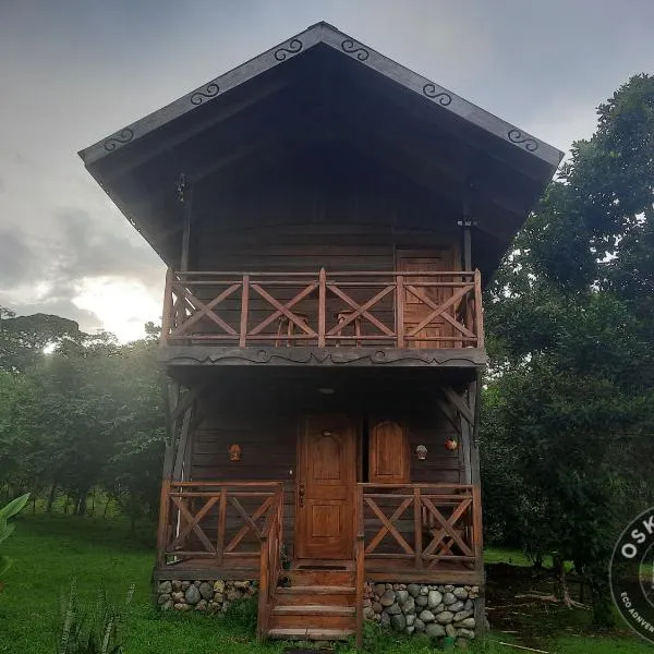 Oski Lodge, Rain Forest Rincón de la Vieja, hotell i Colonia Dos Ríos