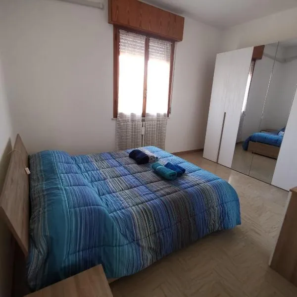 IZZ1 Apartments - Motor Valley - Posto Auto Privato, hotel u gradu Formiđine