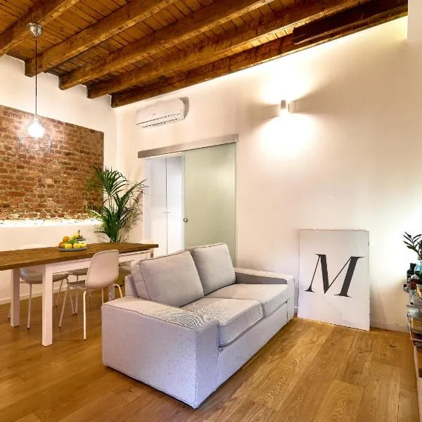 C12 Milan Apartment - Nolo, hotel v Milanu