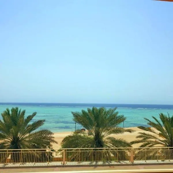 Hafan BEACH أبراج الشاطي ثلاث غرف اطلاله بحريه, hotel a Thuwal