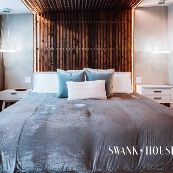 Swank House- Downtown Suite-Pet Friendly, hotel v destinaci Ashland