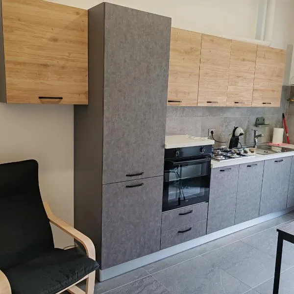 Appartamenti Lungo Fiume 506, hotel v destinácii Sesto Calende