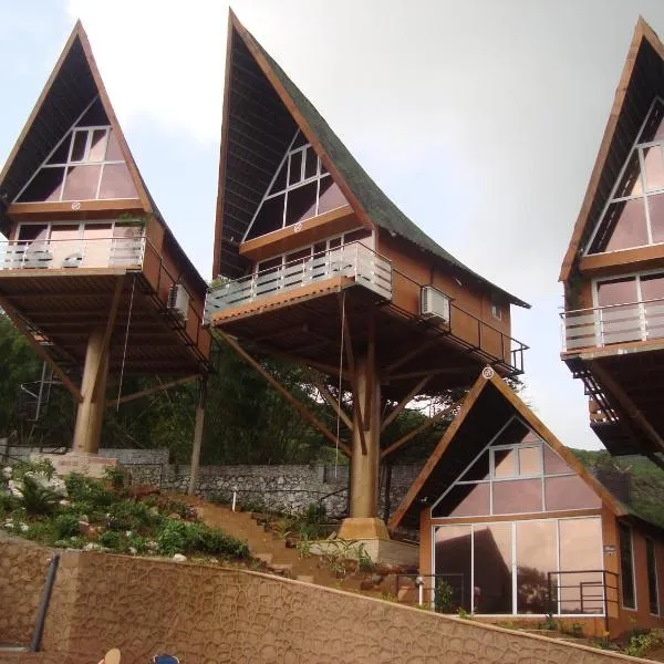 Rumourss Sky Villa & Resort, hotel in Lonavala