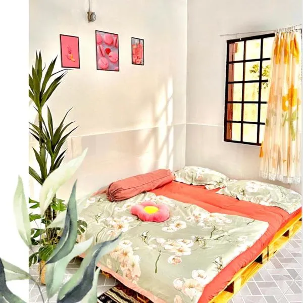 Homestay YẾN HÒA, hôtel à Ấp Bình Hưng