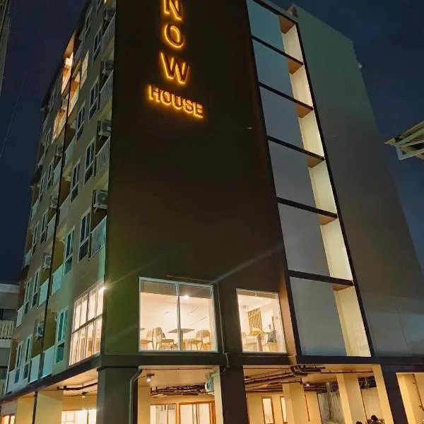 SNOW HOUSE Buriram, hotel in Buriram