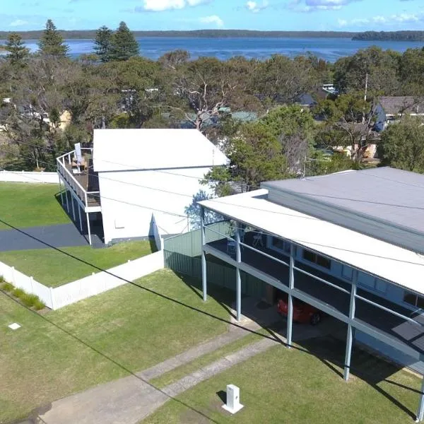 Sundeck, hotel em Culburra Beach