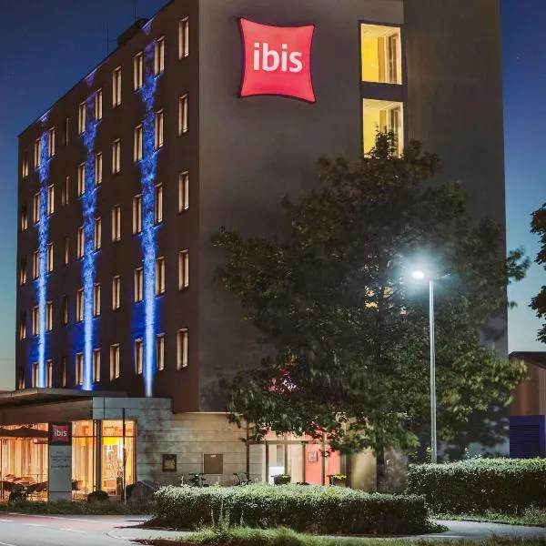 프리드리히스하펜에 위치한 호텔 이비스 호텔 프리드리히스하펜 에어포트 메세(ibis Hotel Friedrichshafen Airport Messe)