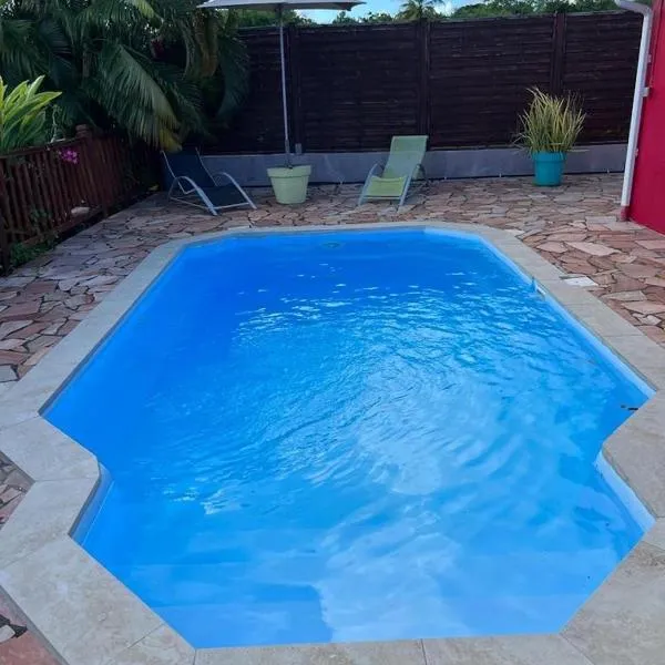 Le Neem, hotel v destinaci Saint-François
