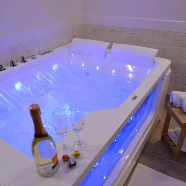 Suite Laurel SPA con idromassaggio, hotel in Fasano