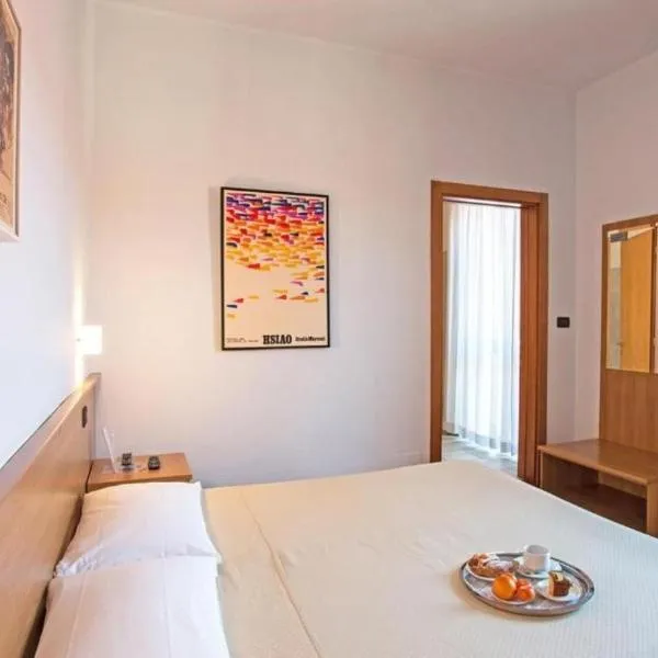 Hotel Lux, hotel in Alessandria