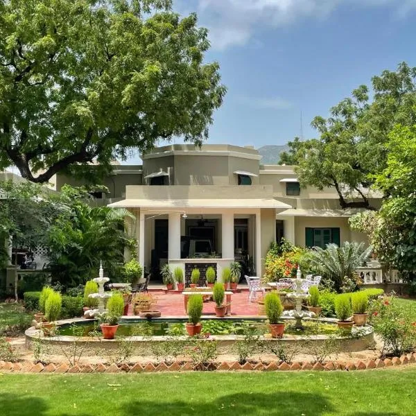 Vijai Mahal - A Colonial Homestay, hotel v destinaci Adžmér