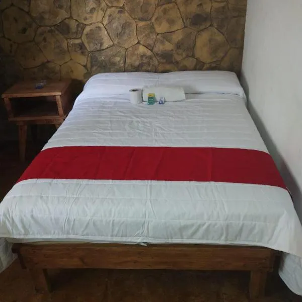 HOTEL REVOLUCION, hotel in Tecolote