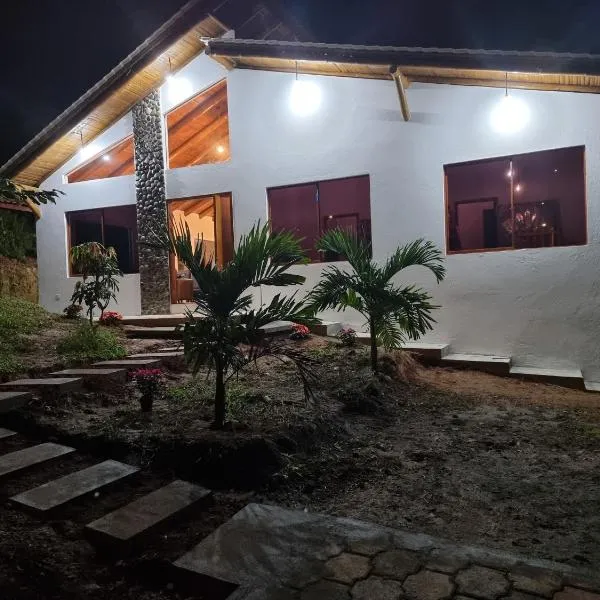 La Marujita villa de campo, hotel din Puerto Quito