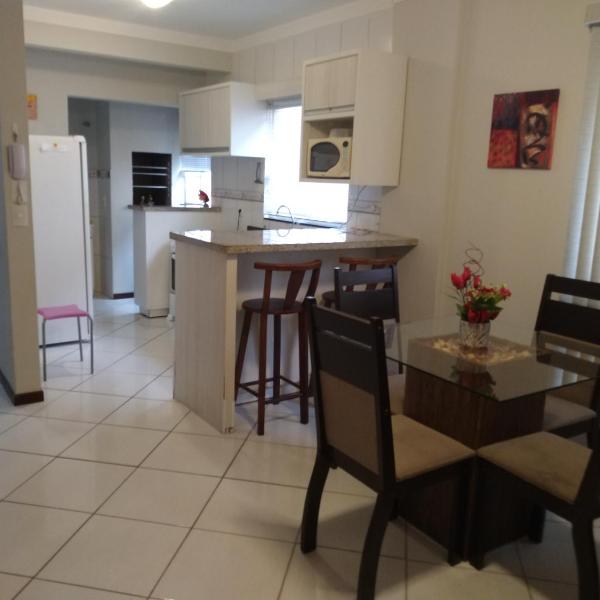 Aconchegante Apartamento Pé na Areia na Praia de Ingleses Gaivotas 70m do Mar - Foto 4