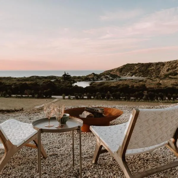 Middle River Vista Beach House, hotell i Stokes Bay