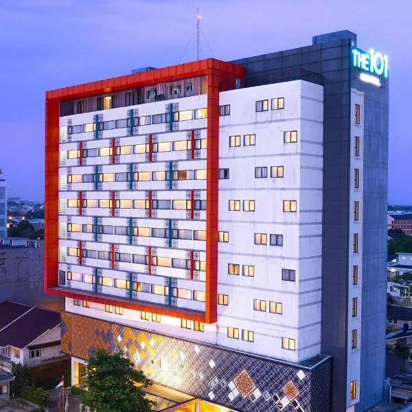 Viesnīca THE 1O1 Palembang Rajawali pilsētā Palembanga