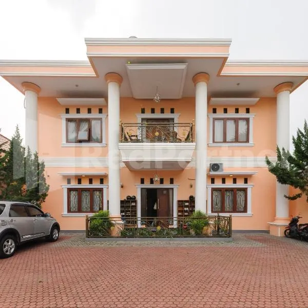 Pondok Cimanggu Syariah Mitra RedDoorz: Petir şehrinde bir otel