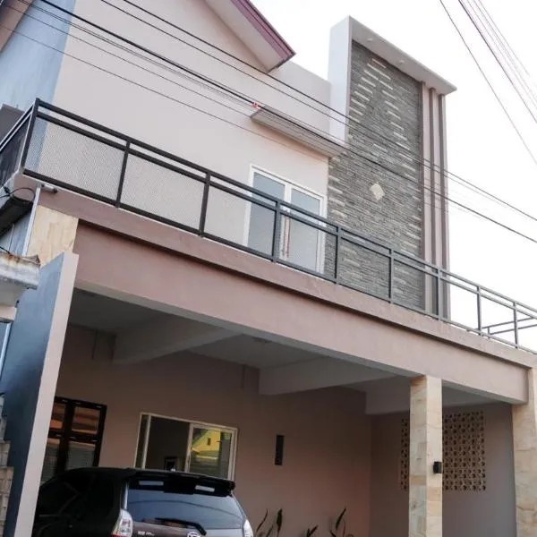 Wangi Homestay, hotel v destinaci Banyuwangi
